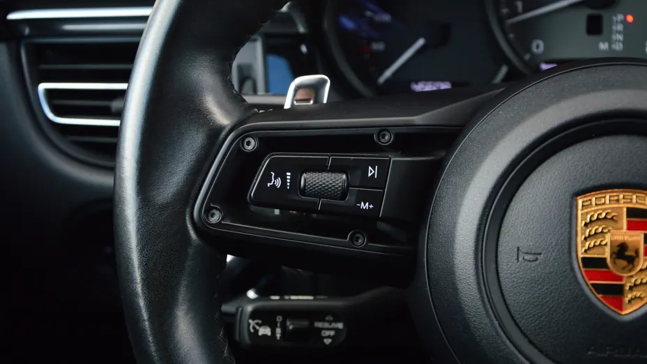 PORSCHE Macan Macan S