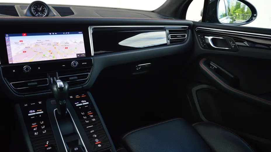 PORSCHE Macan Macan S