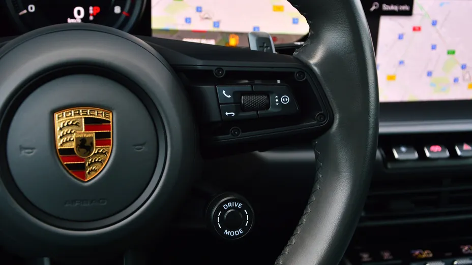PORSCHE 911 911 Carrera 4S