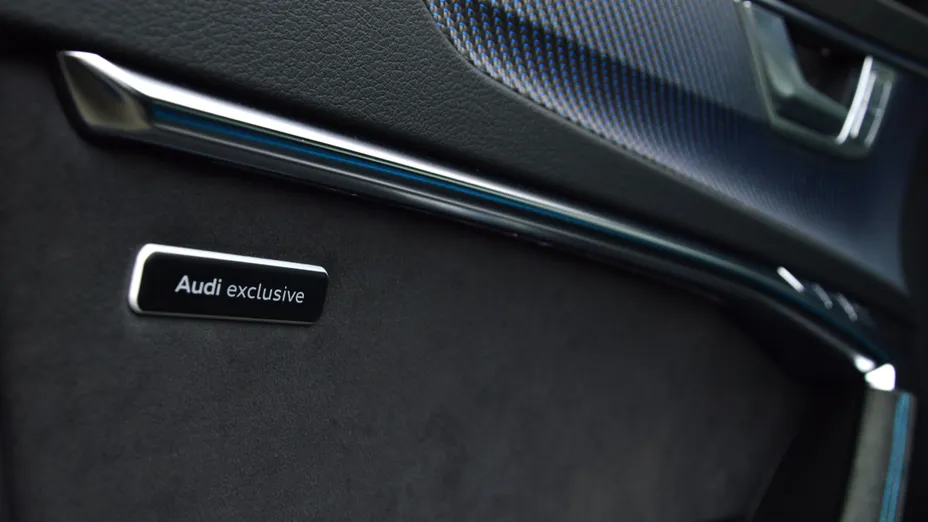 AUDI A6 RS6 TFSI mHEV Quattro Performance Tiptronic