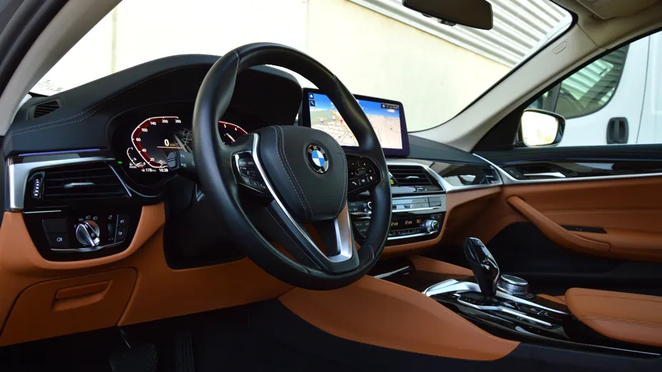 BMW Seria 5 540d xDrive mHEV Luxury Line aut
