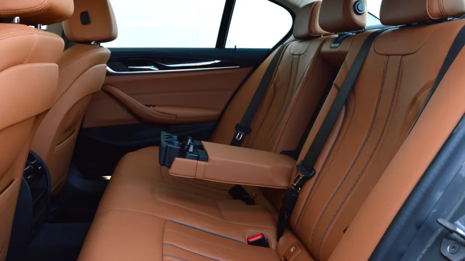 BMW Seria 5 540d xDrive mHEV Luxury Line aut