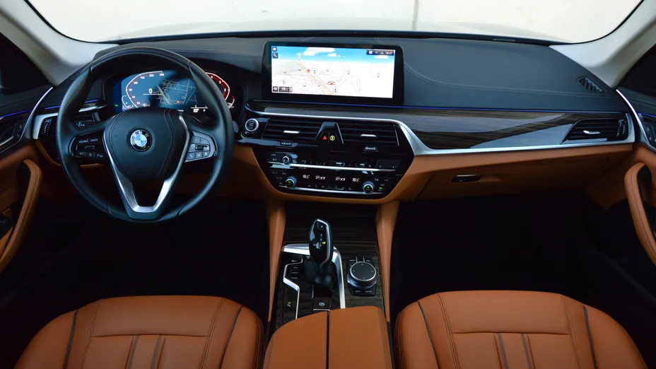 BMW Seria 5 540d xDrive mHEV Luxury Line aut