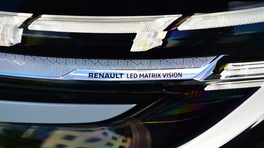 RENAULT Austral Austral 1.2 E-Tech Full Hybrid 200 Iconic esprit Alpine MMT