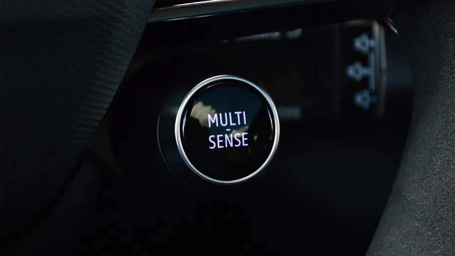 RENAULT Austral Austral 1.2 E-Tech Full Hybrid 200 Iconic esprit Alpine MMT