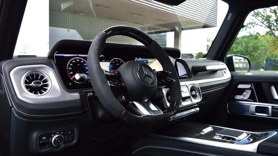 MERCEDES-BENZ Klasa G AMG G 63 mHEV 9G-TCT