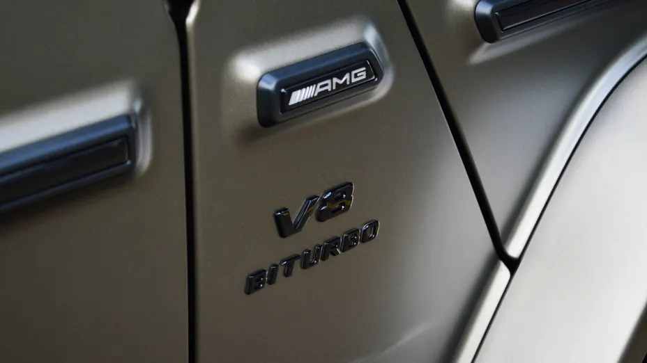 MERCEDES-BENZ Klasa G AMG G 63 mHEV 9G-TCT