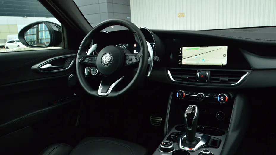 ALFA ROMEO Giulia Giulia 2.0 Turbo Veloce Q4 aut