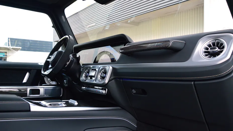 MERCEDES-BENZ Klasa G AMG G 63 mHEV 9G-TCT