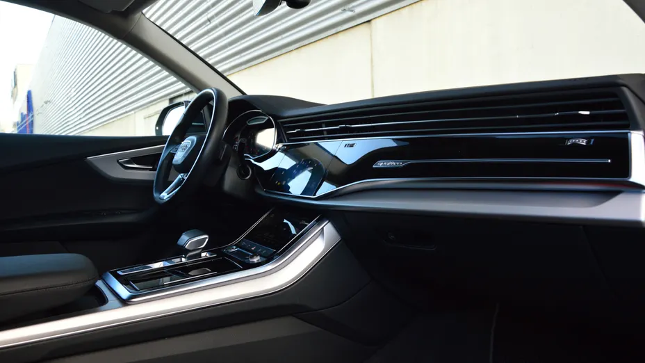AUDI Q8 / E-Tron Q8 50 TDI mHEV Quattro Tiptronic