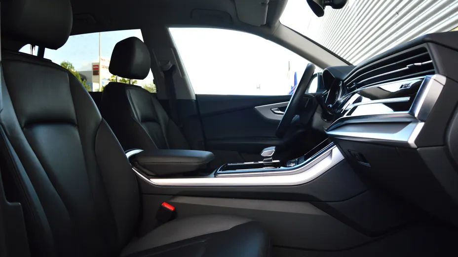 AUDI Q8 / E-Tron Q8 50 TDI mHEV Quattro Tiptronic
