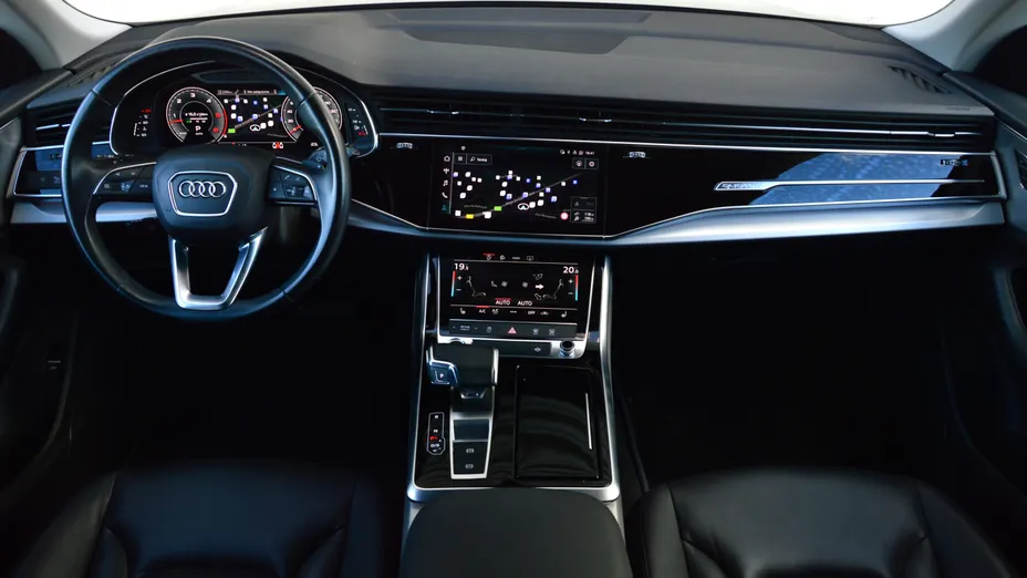 AUDI Q8 / E-Tron Q8 50 TDI mHEV Quattro Tiptronic