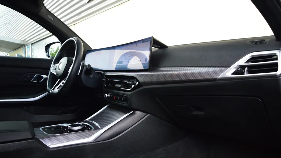 BMW Seria 3 320i M Sport sport-aut