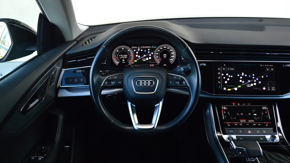 AUDI Q8 / E-Tron Q8 50 TDI mHEV Quattro Tiptronic