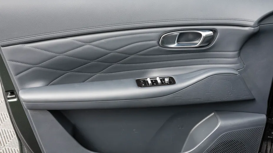 GEELY Starray Starray EM-i 1.5 PHEV Pro