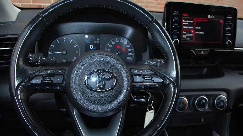 TOYOTA Yaris Yaris 1.5 Comfort