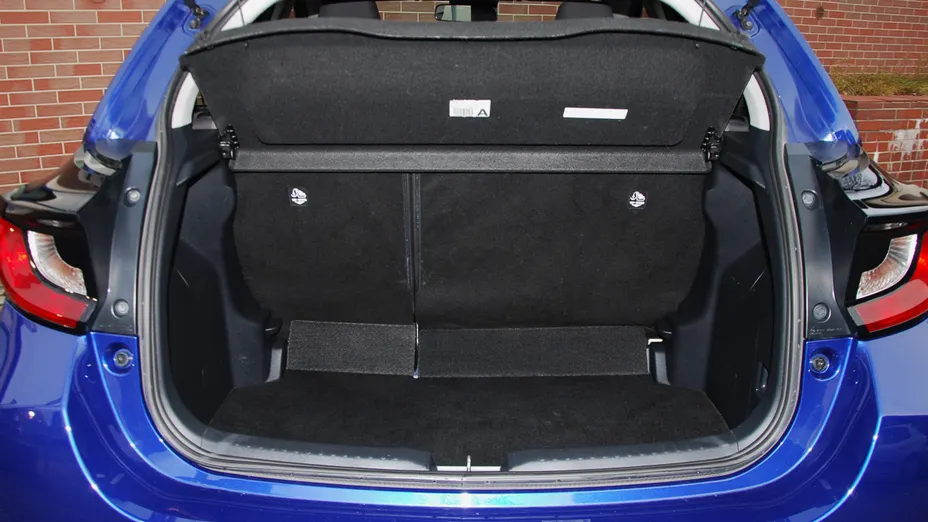 TOYOTA Yaris Yaris 1.5 Comfort