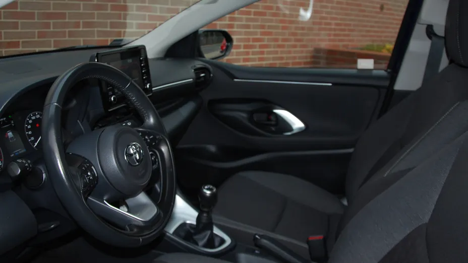 TOYOTA Yaris Yaris 1.5 Comfort