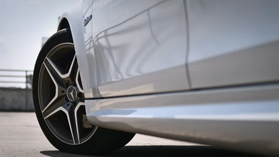 MERCEDES-BENZ C Klasa AMG C 63