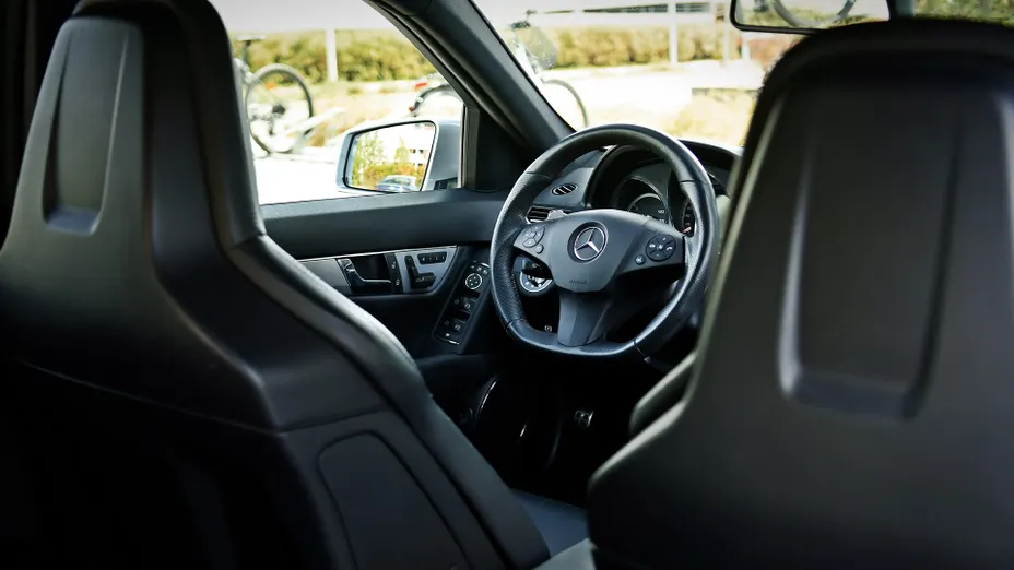 MERCEDES-BENZ C Klasa AMG C 63