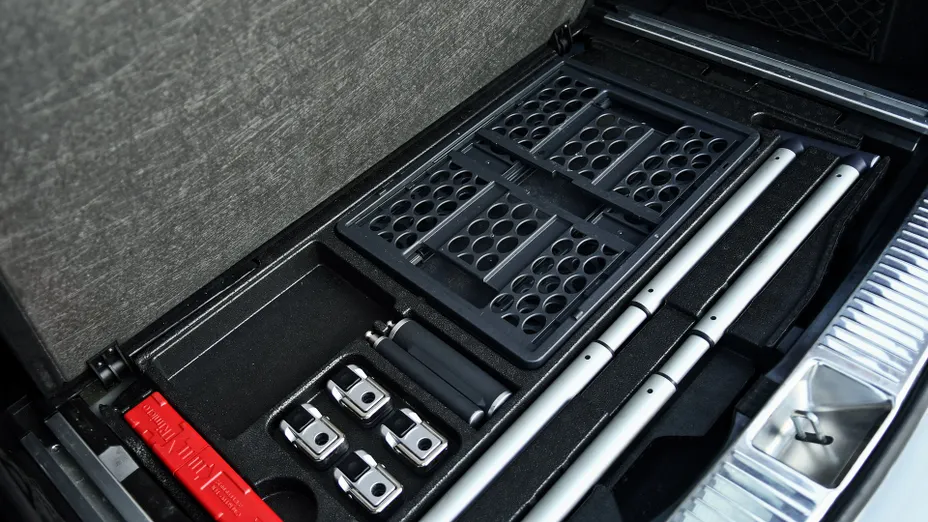 MERCEDES-BENZ C Klasa AMG C 63