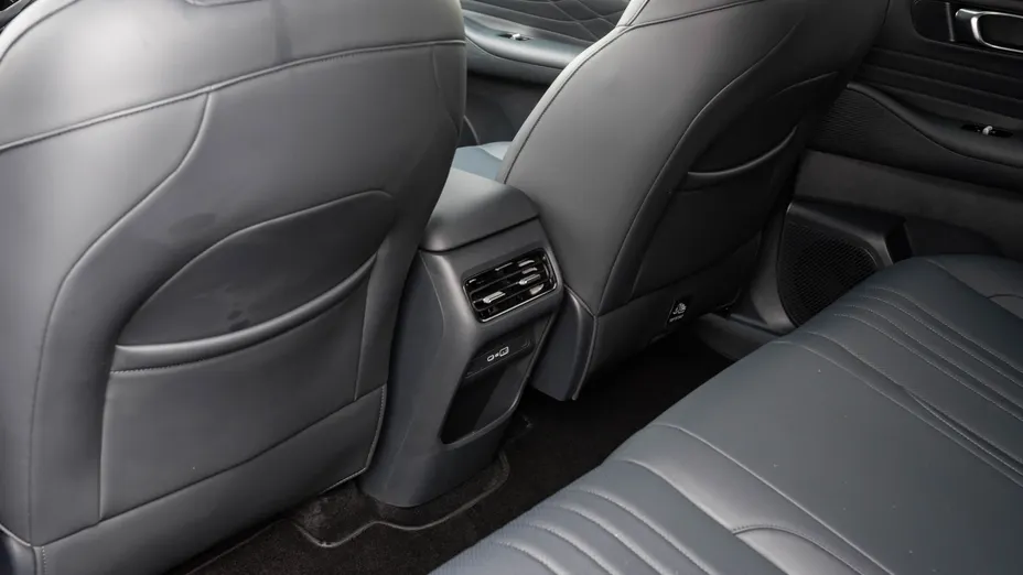 GEELY Starray Starray EM-i 1.5 PHEV Pro