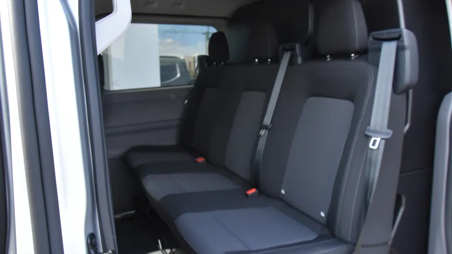 VOLKSWAGEN Transporter Transporter TDI L2H1 Plus Edition aut Nowy