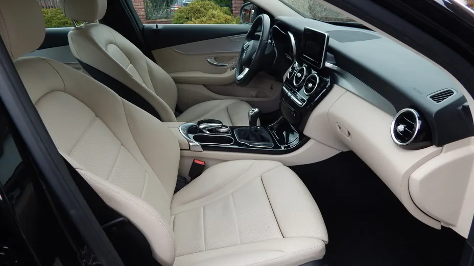 MERCEDES-BENZ C Klasa C 180 Elegance