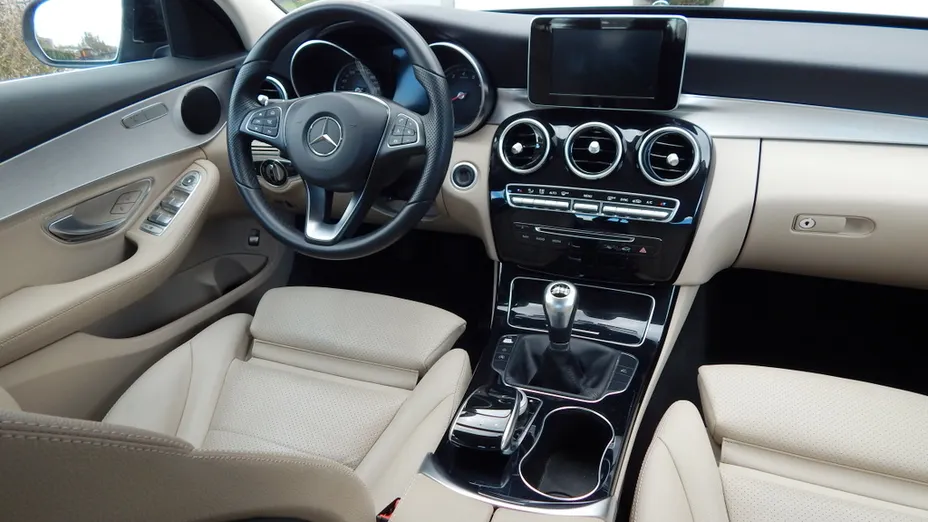 MERCEDES-BENZ C Klasa C 180 Elegance