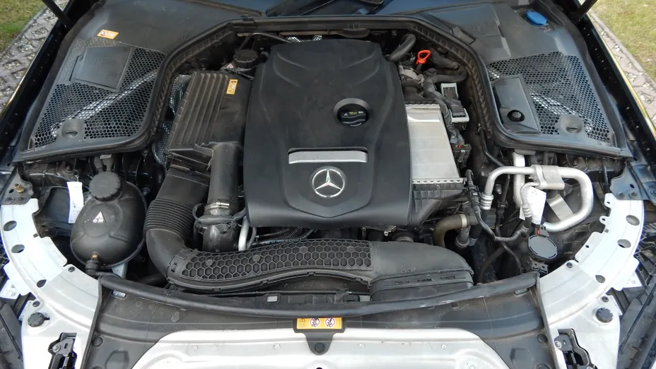 MERCEDES-BENZ C Klasa C 180 Elegance