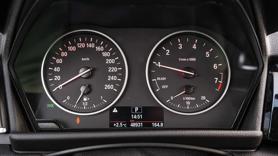 BMW Seria 2 218i Sport Line aut