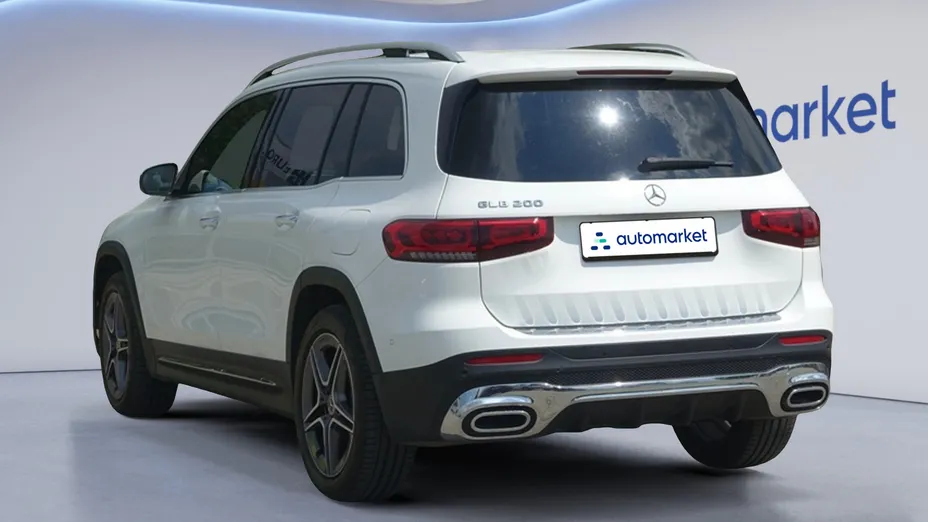 MERCEDES-BENZ GLB GLB 200 AMG Line 7G-DCT