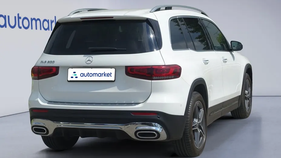 MERCEDES-BENZ GLB GLB 200 AMG Line 7G-DCT
