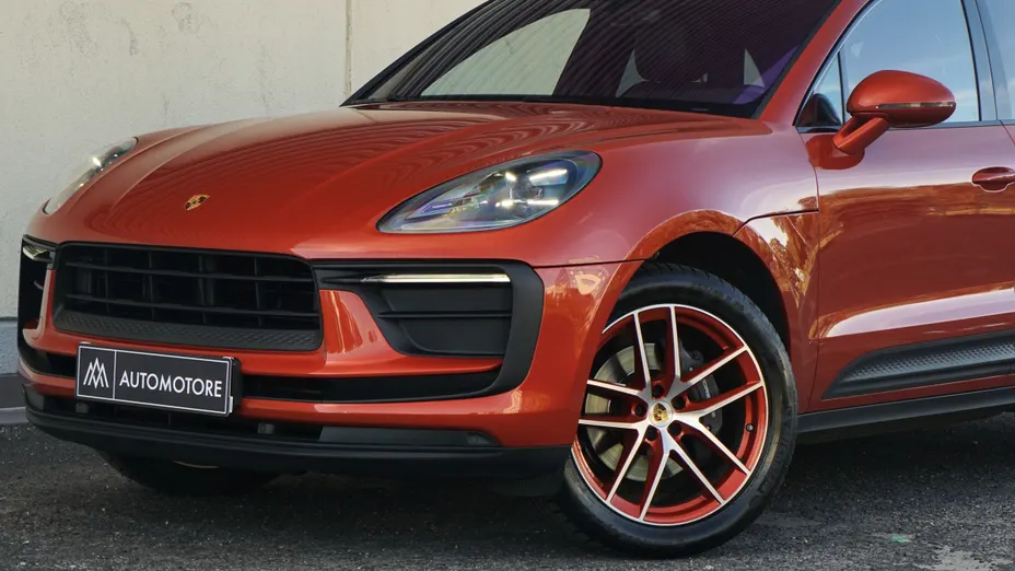 PORSCHE Macan Macan