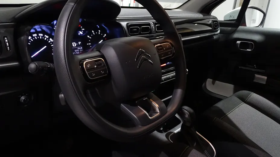 CITROEN C3 C3 1.2 PureTech Shine EAT6