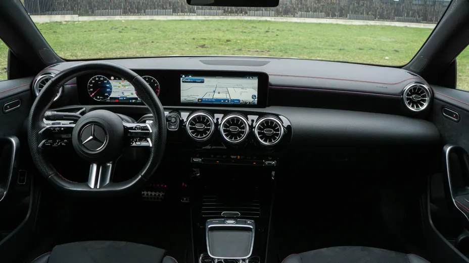 MERCEDES-BENZ CLA CLA 200 mHEV AMG Line 7G-DCT