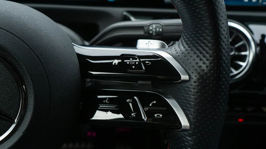 MERCEDES-BENZ CLA CLA 200 mHEV AMG Line 7G-DCT