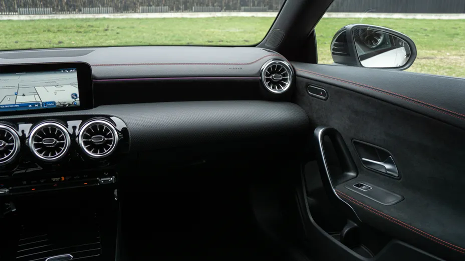 MERCEDES-BENZ CLA CLA 200 mHEV AMG Line 7G-DCT