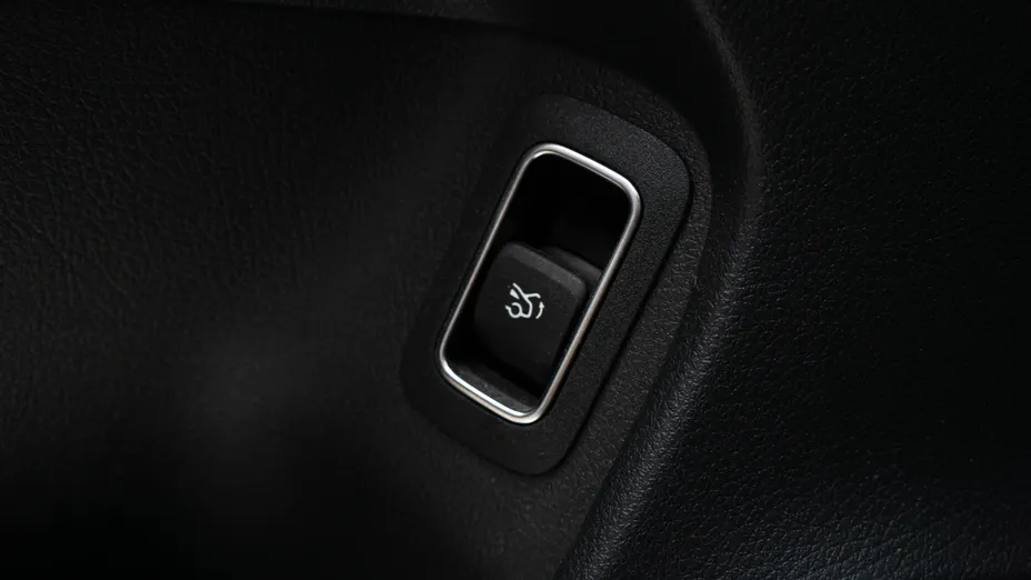 MERCEDES-BENZ CLA CLA 200 mHEV AMG Line 7G-DCT