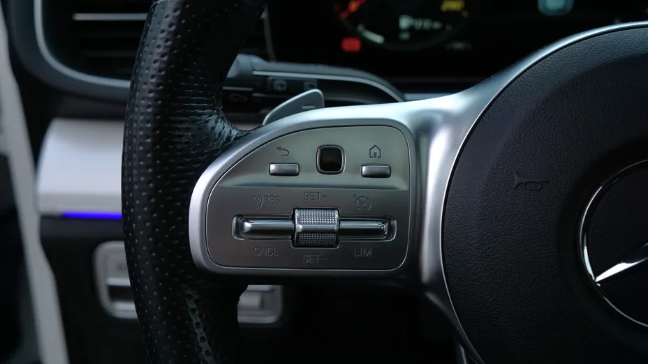 MERCEDES-BENZ GLE GLE 300 d 4-Matic