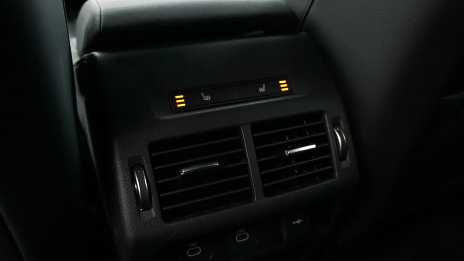 LAND ROVER Discovery Sport Discovery Sport 2.0 D200 mHEV aut