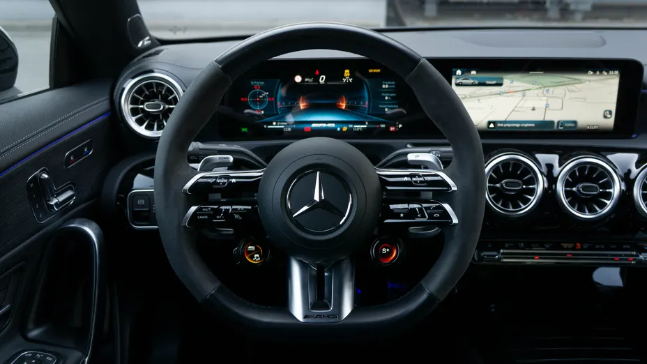 MERCEDES-BENZ CLA AMG CLA 45 S 4-Matic+ 8G-DCT