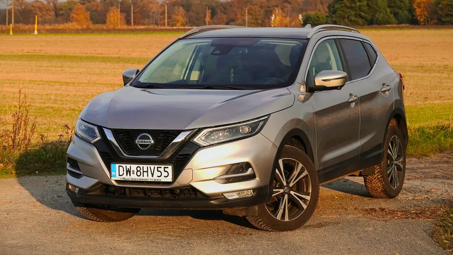 NISSAN Qashqai Qashqai 1.2 DIG-T N-Connecta