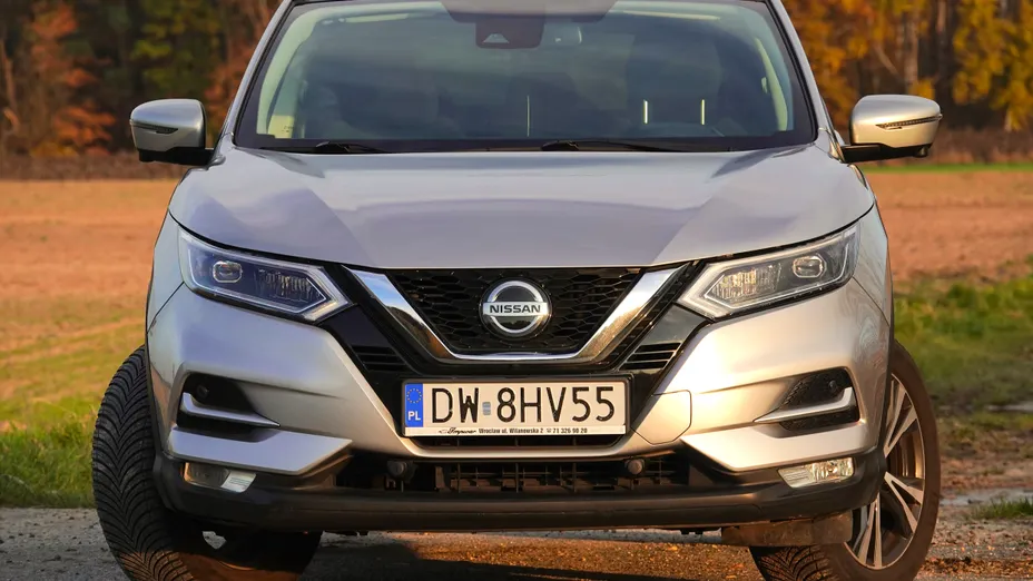 NISSAN Qashqai Qashqai 1.2 DIG-T N-Connecta