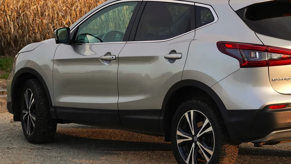 NISSAN Qashqai Qashqai 1.2 DIG-T N-Connecta