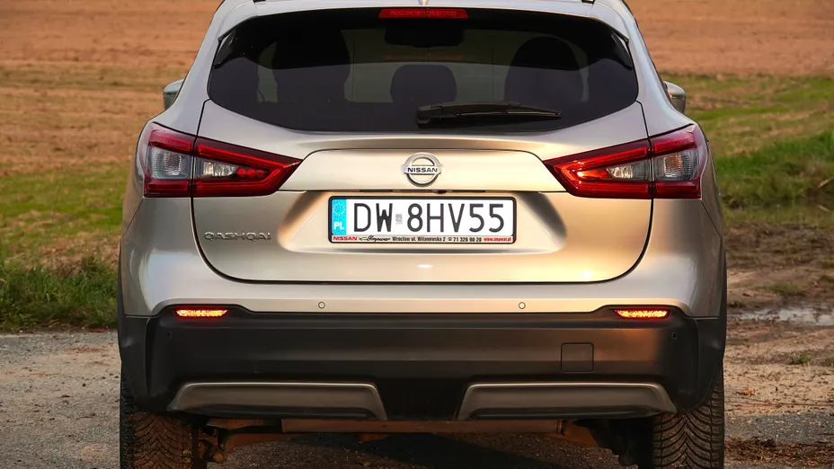 NISSAN Qashqai Qashqai 1.2 DIG-T N-Connecta