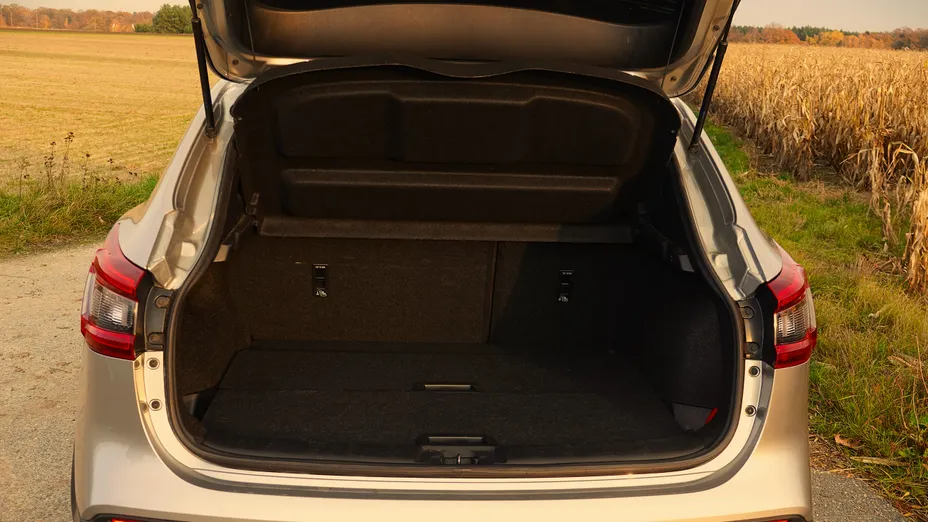 NISSAN Qashqai Qashqai 1.2 DIG-T N-Connecta