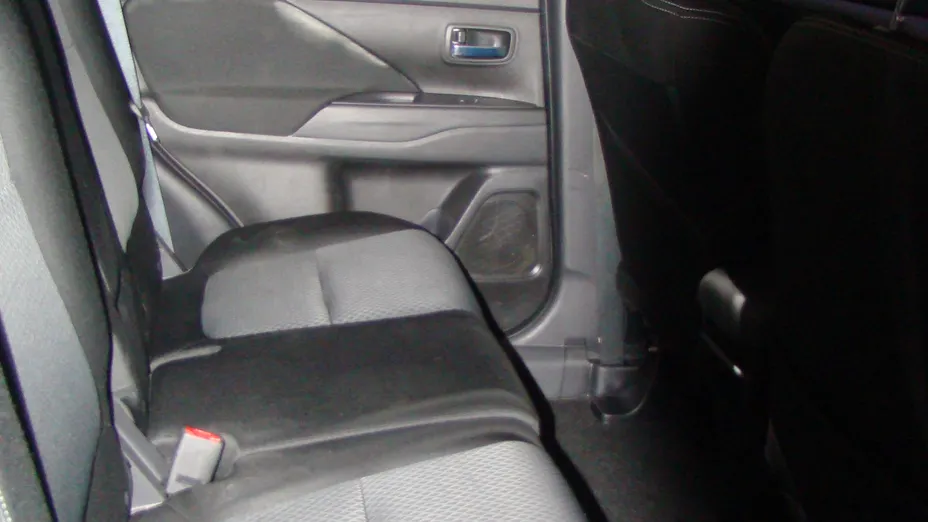 MITSUBISHI Outlander Outlander 2.0 Intense + 4WD CVT