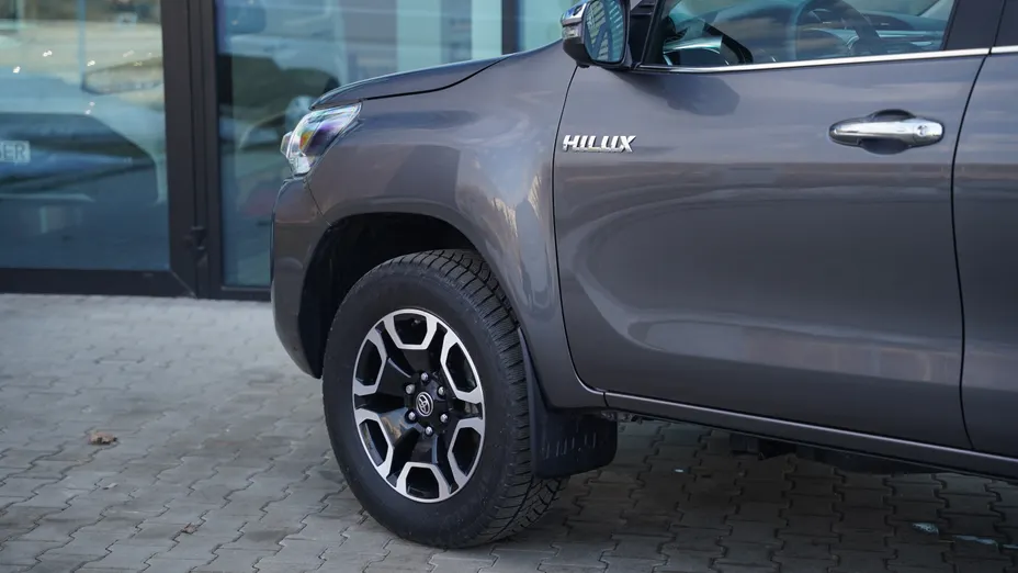 TOYOTA HiLux Hilux 2.8 D-4D mHEV Double Cab Executive 4x4 aut