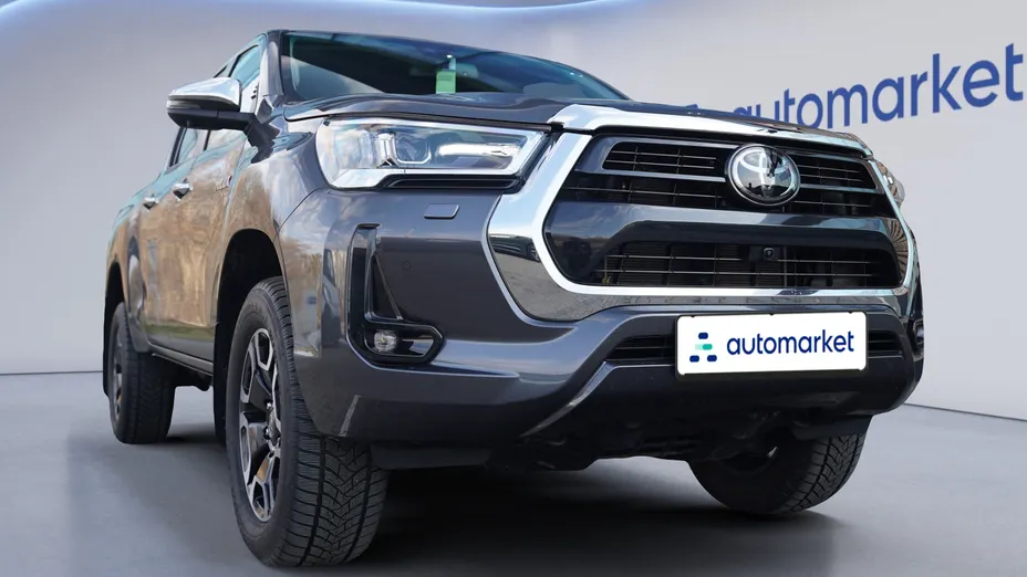 TOYOTA HiLux Hilux 2.8 D-4D mHEV Double Cab Executive 4x4 aut Nowy